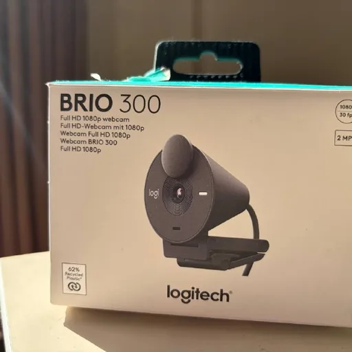 Logitech BRIO 300 веб-камера