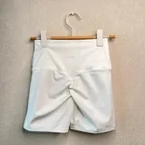 Женские спортивные шорты 3