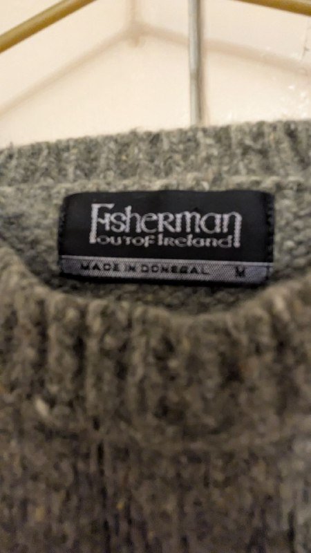 Свитера шерстяные и другие, размеры S, XS 2