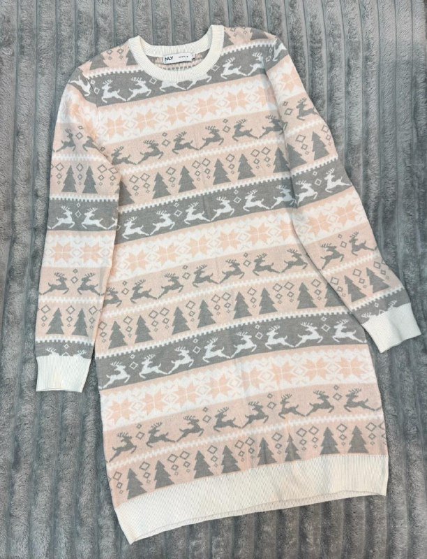 Теплое платье Only, черные джинсы Zara