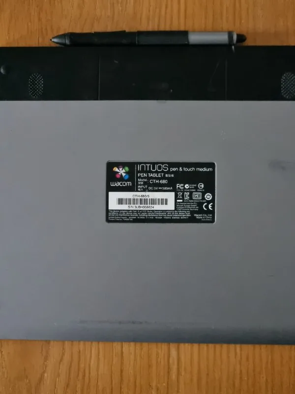 Графический планшет Wacom Intuos CTH-680 1