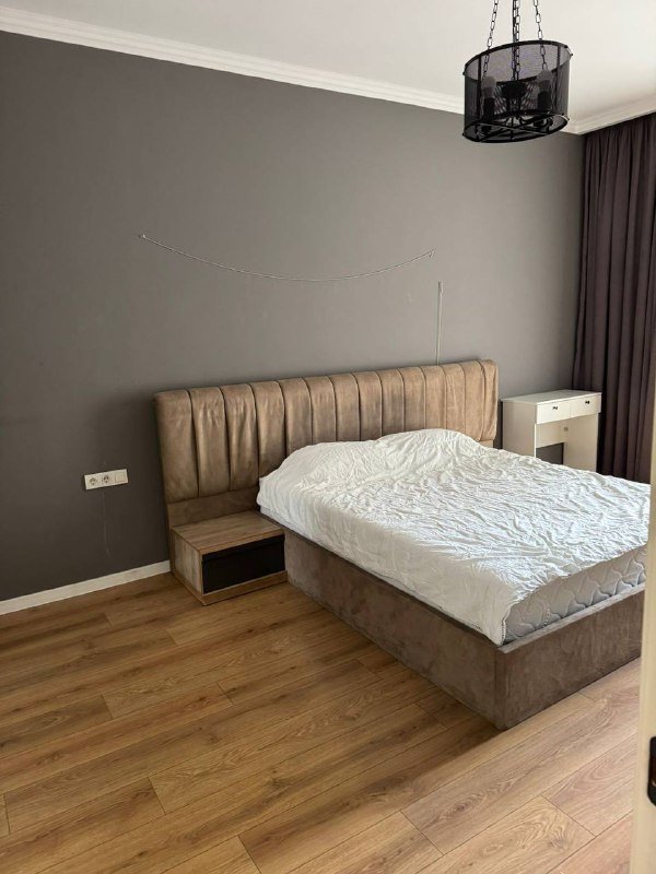 4-комнатная квартира в Ваке, ул. Кипшидзе 3