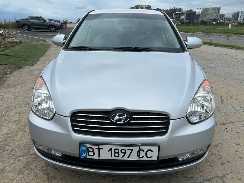 Hyundai Accent 2008 1