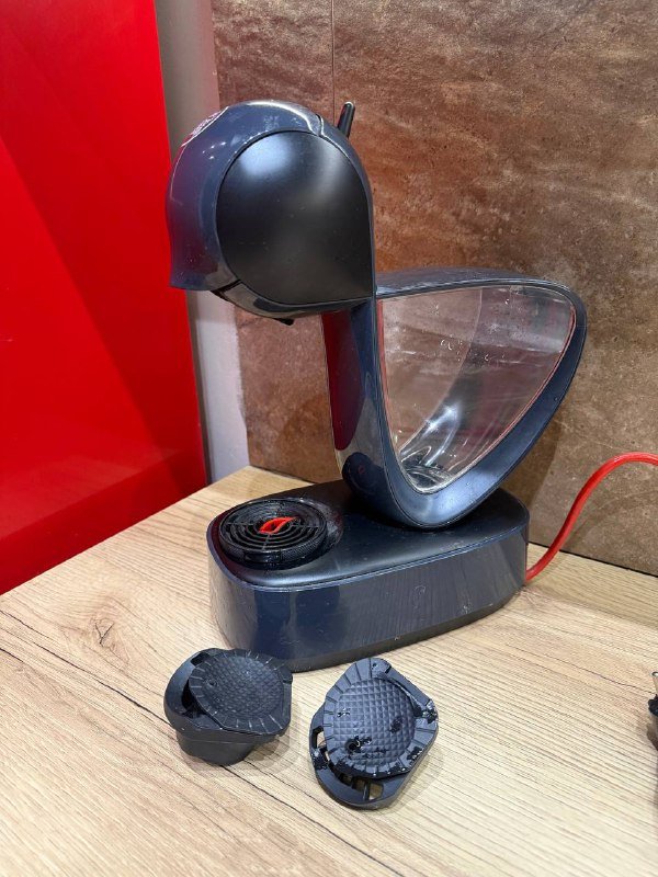 Капсульная кофе машина Dolce Gusto с переходниками