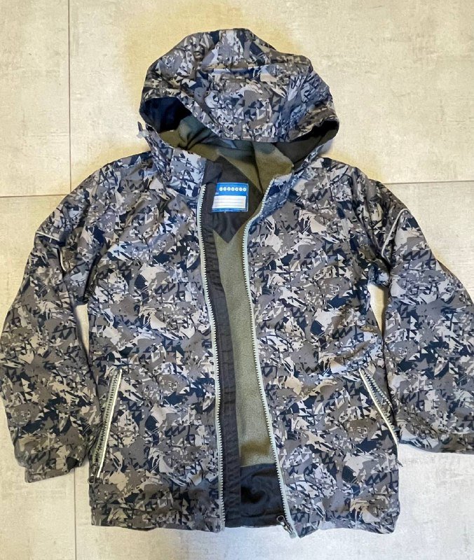 Ботинки, мокасины, кроссовки, сапоги, куртки, жилетка, шорты, рубашки 122-128 3