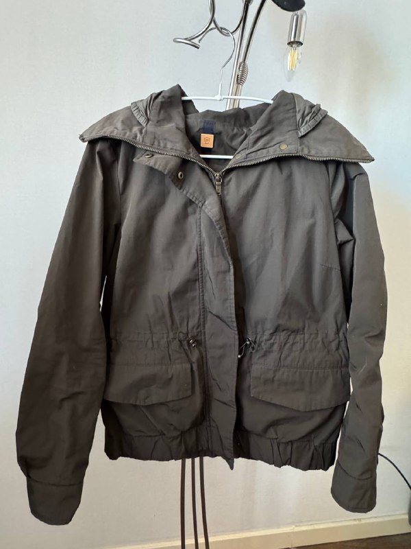 Куртка, сорочка, кофта, платье женские