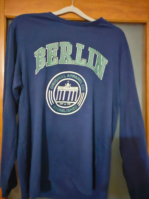 Одежда мужская, жилет, футболки, свитера, джинсы, брюки 6