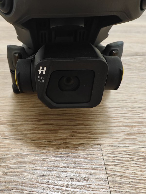 Квадрокоптер DJI Mavic 3 classic, 2 аккумулятора, пульт, ND фильтры