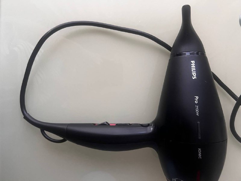 Фен с дефектом сушит холодным воздухом