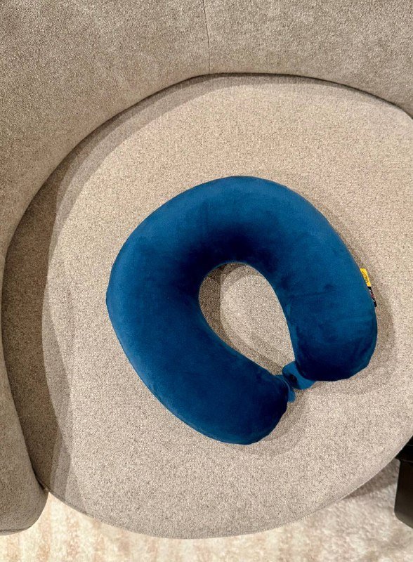 Женские ботинки Mustang, ботинки черные, шапки, подушка для шеи, леггинсы, майка 4