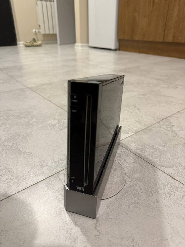 Nintendo Wii консоль без геймпада 2