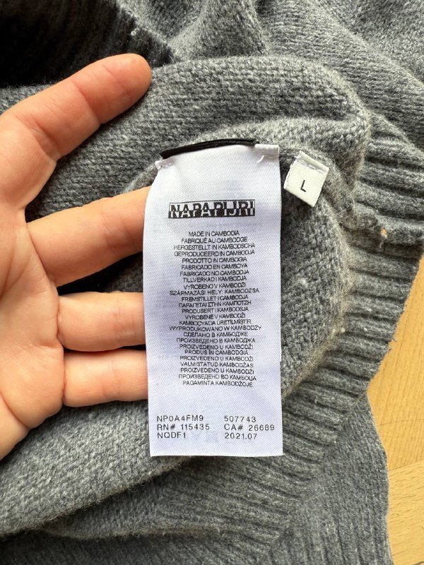 Свитера Joop и Napapijri 46-48 размер 9