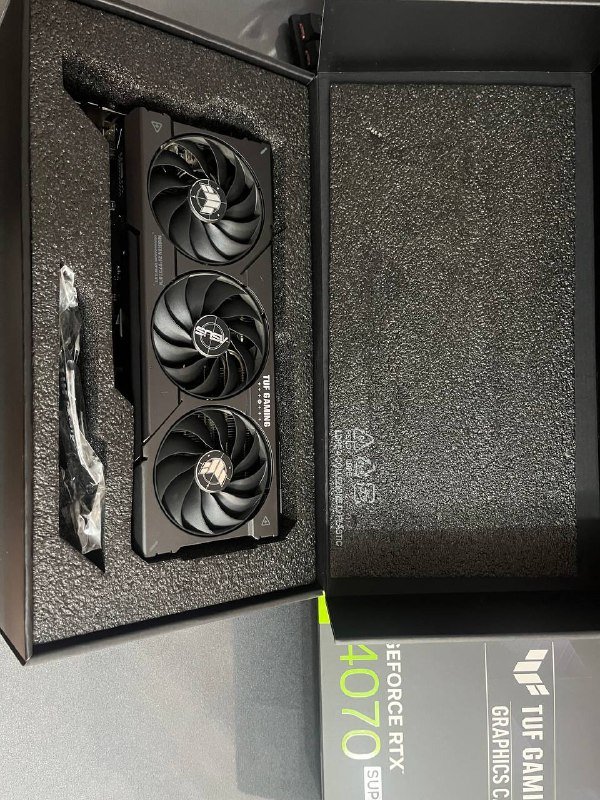 видеокарта ASUS GeForce RTX 4070 SUPER TUF Gaming