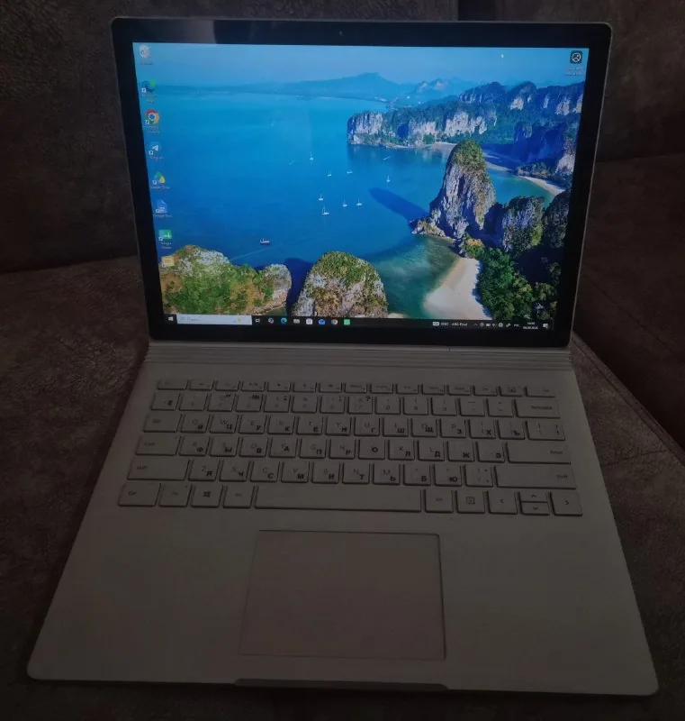 Microsoft Surface ноутбук 1