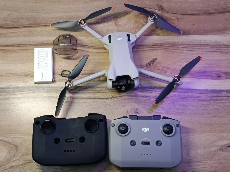 Квадрокоптер DJI Mini 3 1