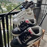 Кроссовки Nike SB, Puma, Levi’s 1