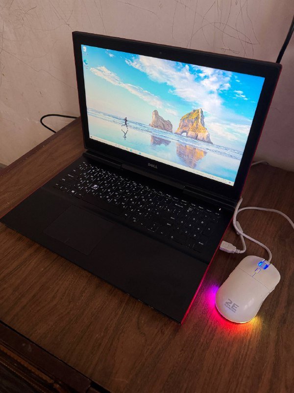 Dell Inspiron 15 7000 Gaming ноутбук