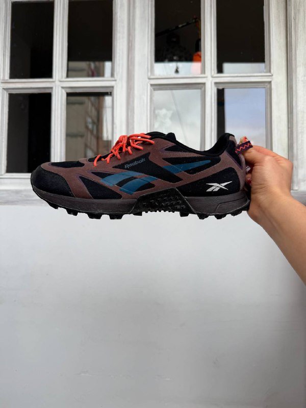 кроссовки Reebok размер 44