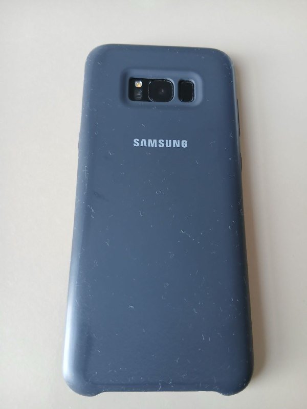 Samsung Galaxy S8 с треснутым экраном 2
