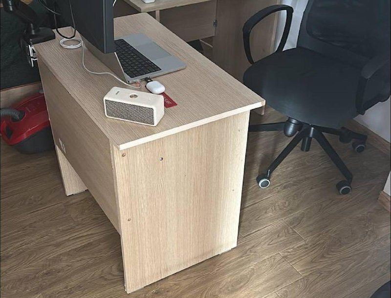 Стол рабочий, монитор игровой Benq Mobiuz 27" 3