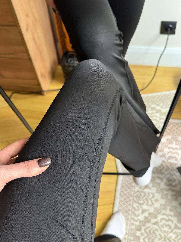 Женские лосины штаны клёш с пуш ап эффектом, с утеплением 2