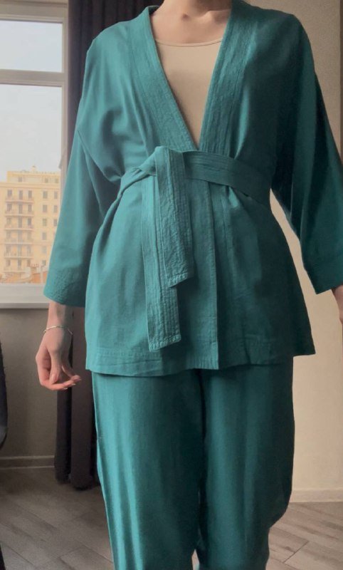 Льняной костюм-кимоно женский