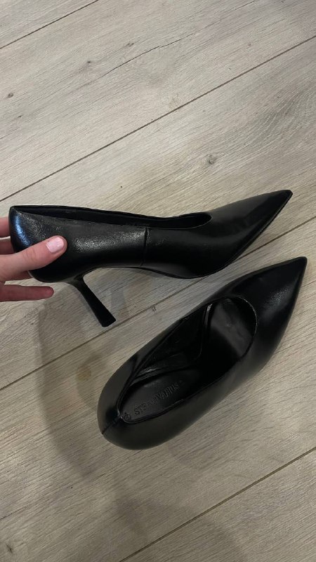 Туфли Stradivarius 37 черные новые