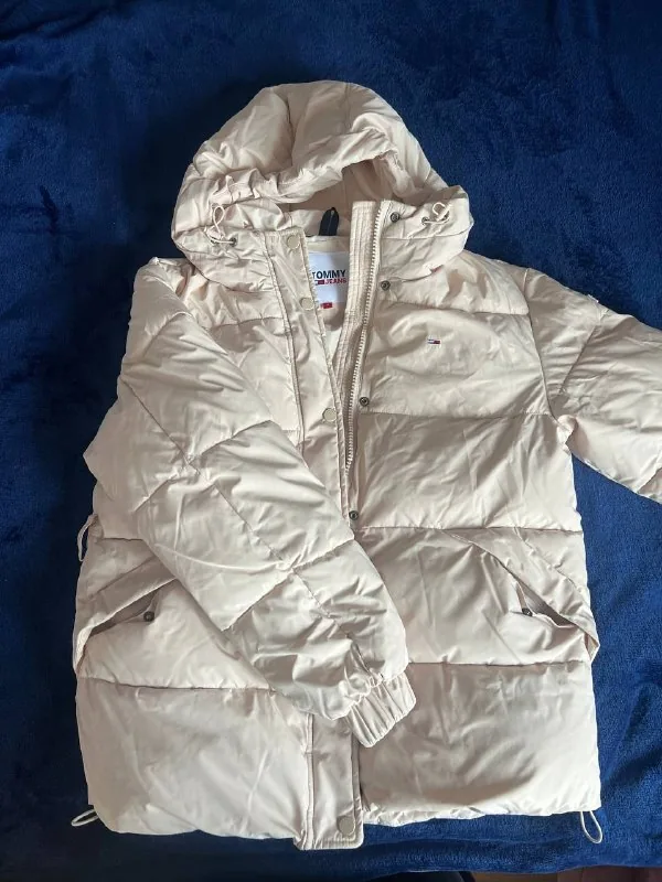 Зимний пуховик Tommy Jeans 1