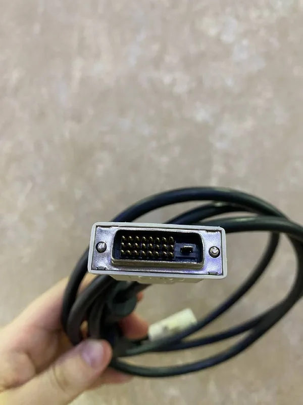 Кабель DVI-DVI 1