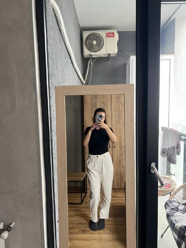 Jeans, top, pants 1