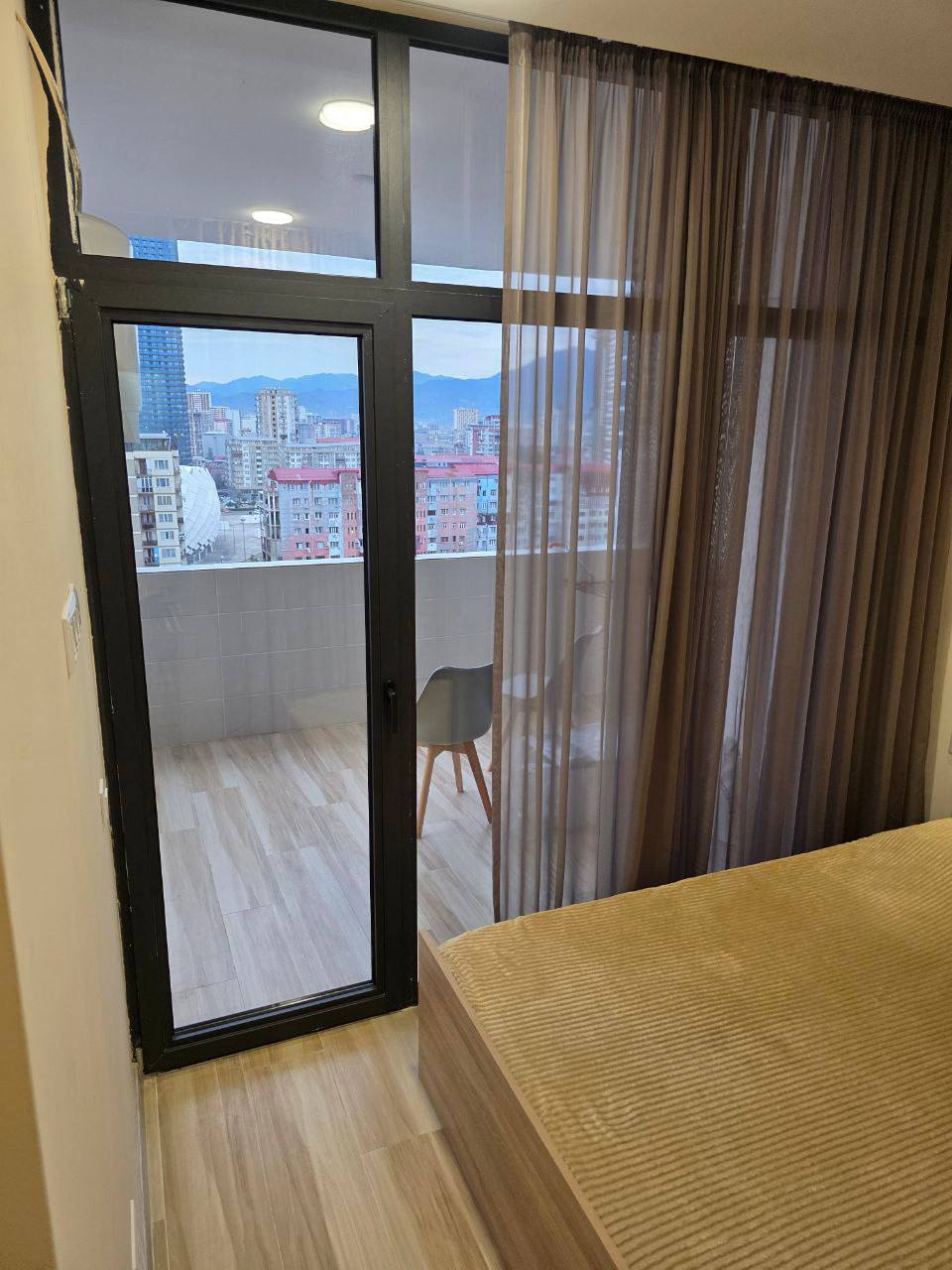 Квартира студийного типа в Батуми 6