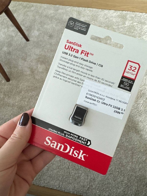 SanDisk Ultra Fit 32GB USB Flash Drive