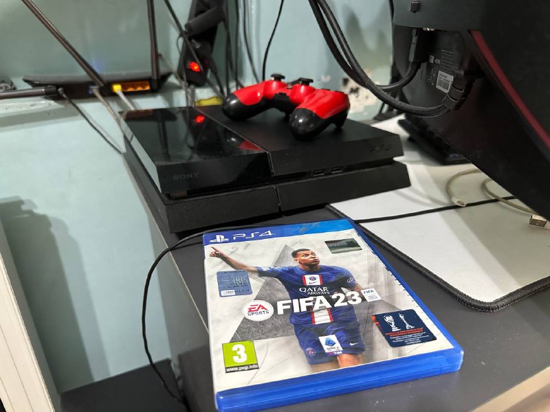 ps4 playstation4 с джойстиком и диском fifa23 3