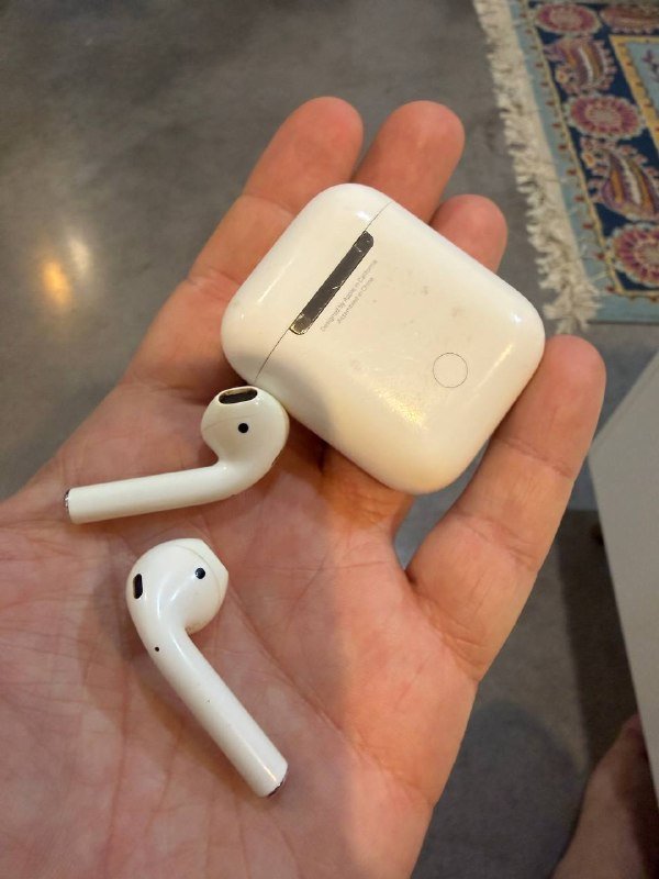AirPods 1 поколения