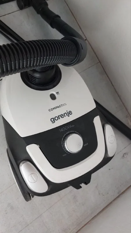 Пылесос Gorenje Compact 1400W 1