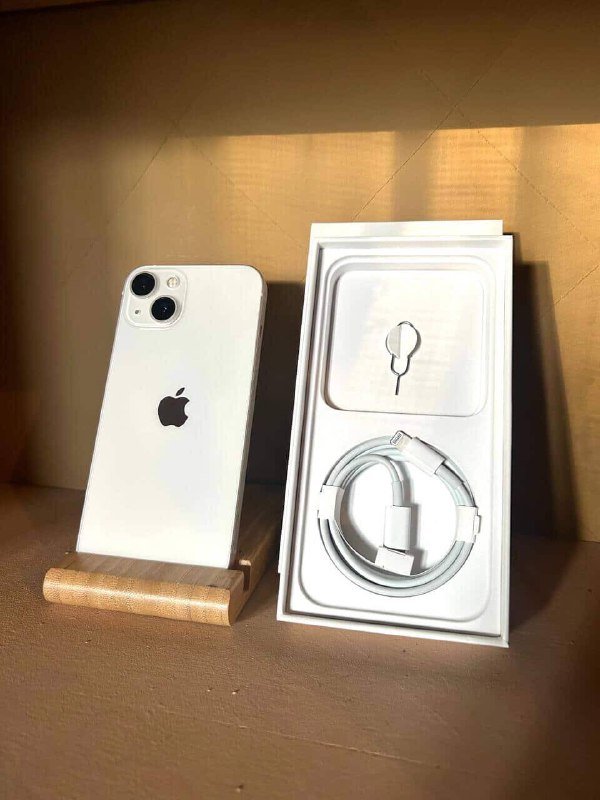 iPhone 13 белый 128GB