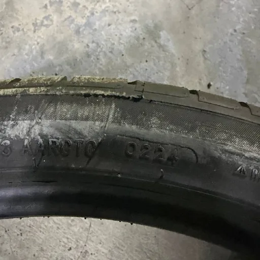 Шины 285/30 R20, два