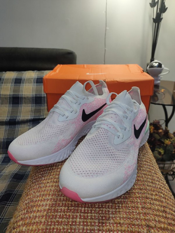 НОВЫЕ женские кроссовки Nike
