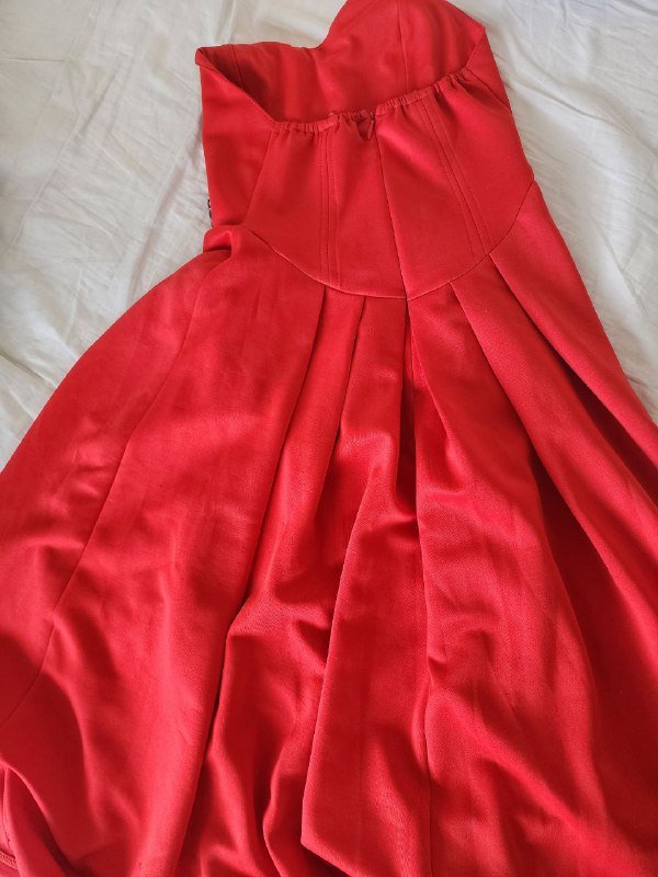 Шикарное красное платье размер 42–44 6
