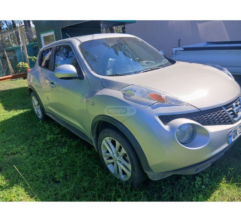 Nissan Juke 2011 года выпуска