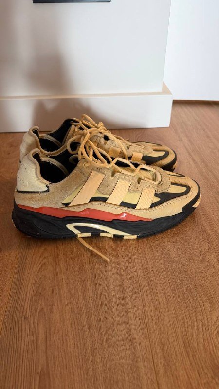 Кроссовки Puma, Adidas 3