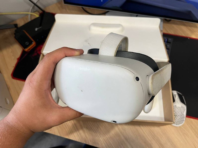 Meta Quest 2 виртуальная реальность