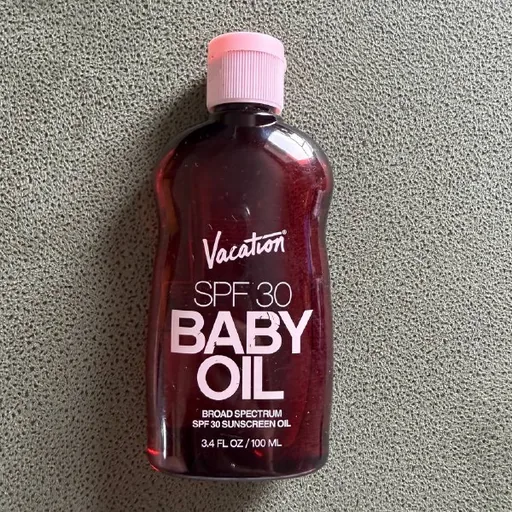 Масло для загара Vacation Baby Oil SPF 30