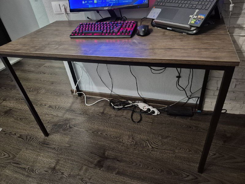 Два рабочих стола 120x60 см 2