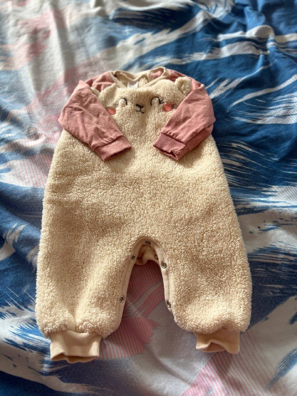 Теплый комбинезон 3-6 месяцев новый