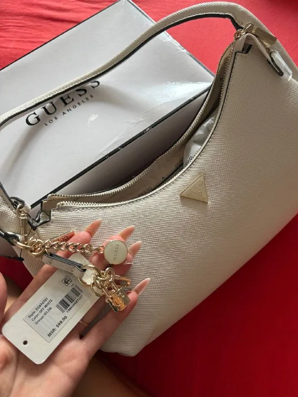 Сумочка Guess 1