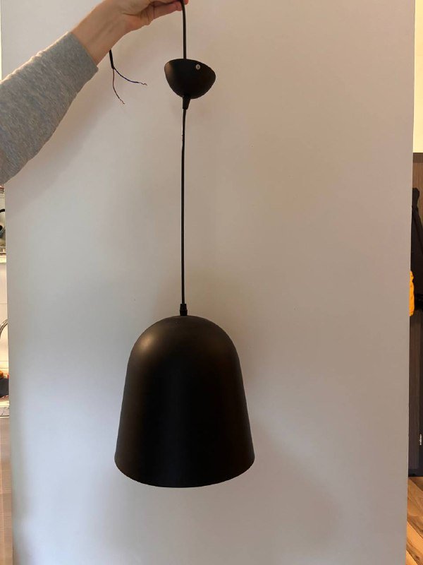 Металлическая люстра