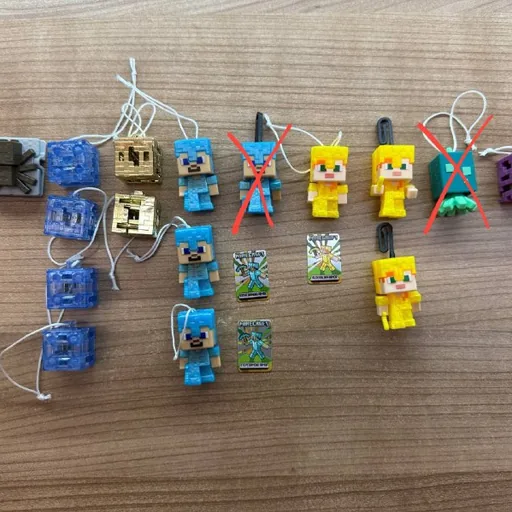Игрушки Minecraft из Kinder Joy