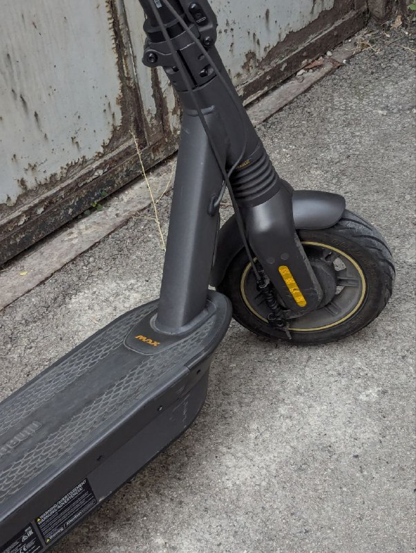 Ninebot G2 Max электросамокат 2