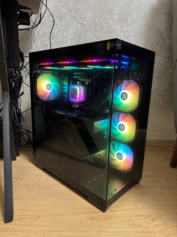 Игровой ПК Ryzen 7 9800X3D RTX 5070 1